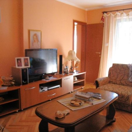 Apartment Stana Petrovac Eksteriør bilde