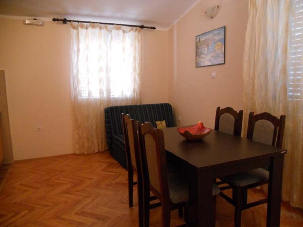 Apartment Stana Petrovac Eksteriør bilde